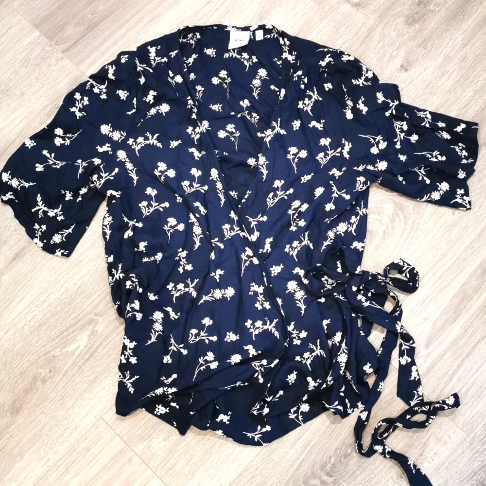 Navy and white wrap shirt from Ichi